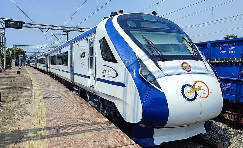 नागपुर को शीघ्र ही मिलेगी 3 और वंदे भारत ट्रेनें .. हैदराबाद, पुणे, भोपाल का प्रस्ताव