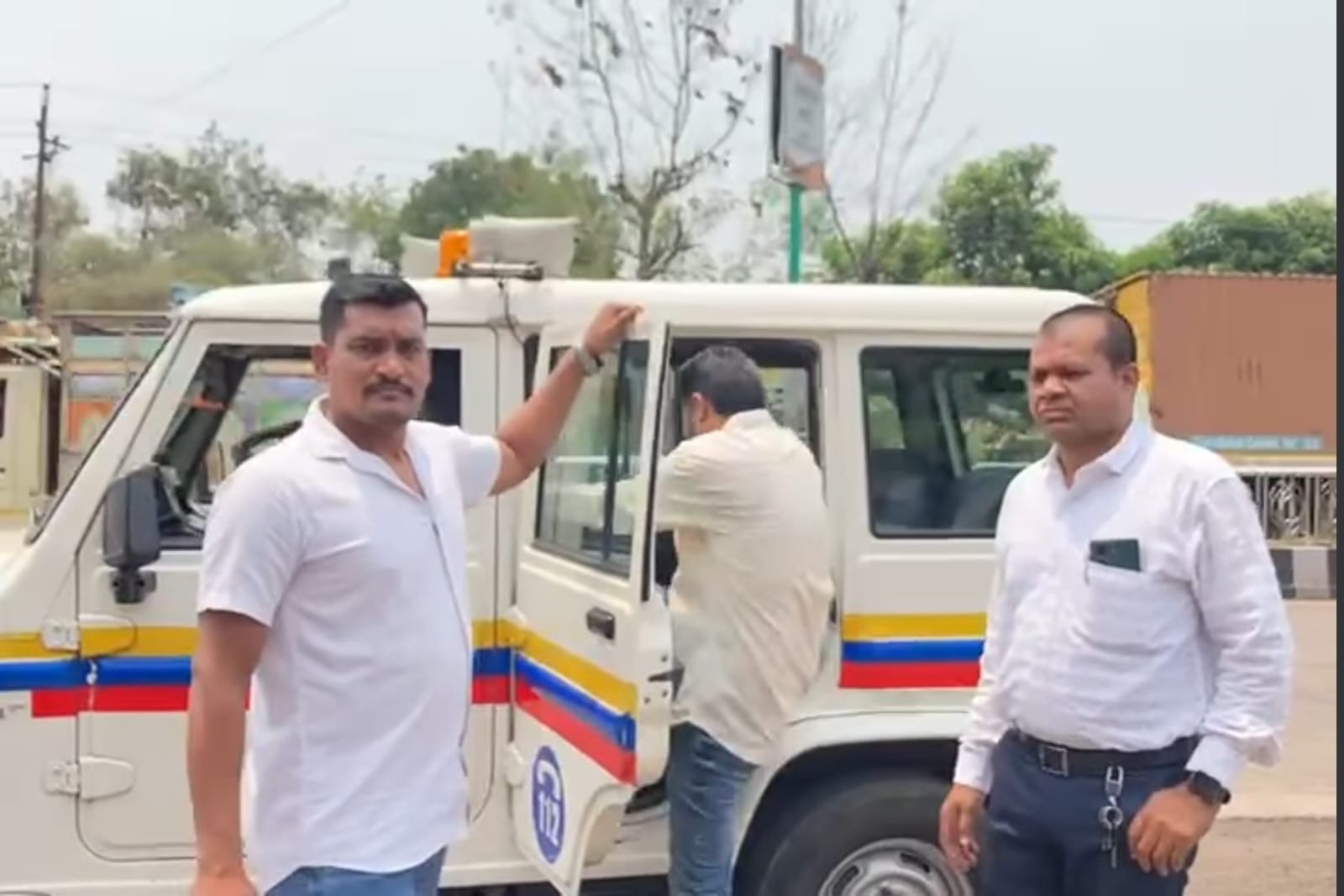 आम आदमी पार्टी के कार्यकर्ताओं की गिरफ्तारी, प्रधानमंत्री मोदी की सभा की पृष्ठभूमि पर कार्रवाई